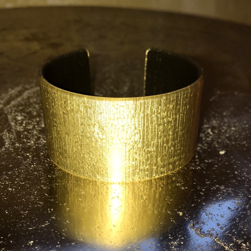 Color by Amber Cuff